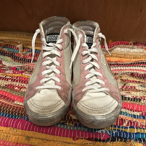 Like new Golden Goose “slide” sneakers. - Picture 2 of 7